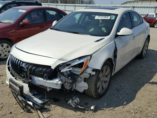 2G4GN5EX2F9184970 - 2015 BUICK REGAL PREM WHITE photo 2