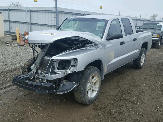 1D7RW3GK2BS521202 - 2011 DODGE DAKOTA SLT GRAY photo 2