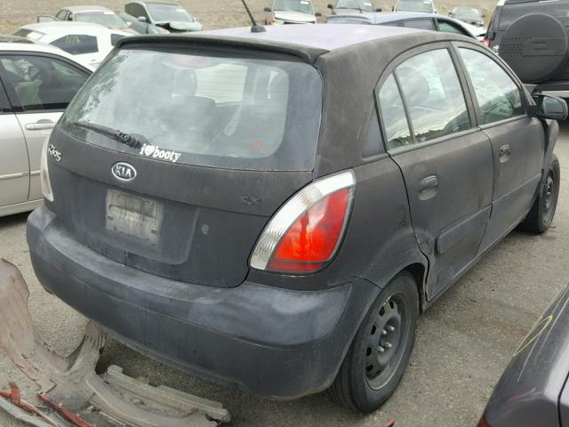 KNADE163276220478 - 2007 KIA RIO 5 SX BLACK photo 4