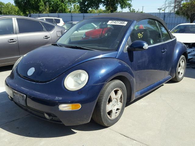 3VWCK21Y93M304529 - 2003 VOLKSWAGEN NEW BEETLE BLUE photo 2