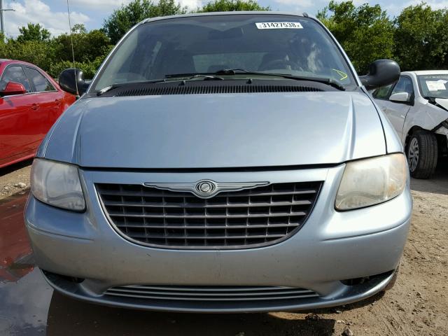 1C4GJ25B73B119304 - 2003 CHRYSLER VOYAGER BLUE photo 9