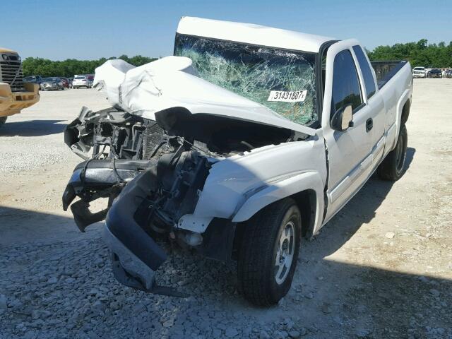 1GCEK19T44E192289 - 2004 CHEVROLET SILVERADO WHITE photo 2