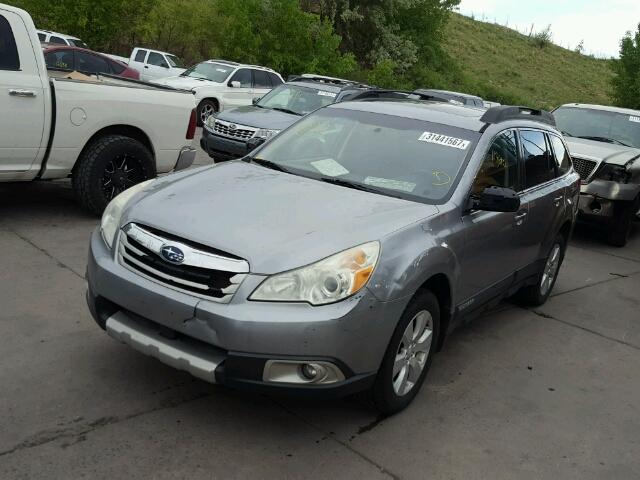 4S4BRBKC5A3359664 - 2010 SUBARU OUTBACK SILVER photo 2