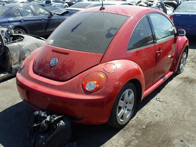 3VWRG31C97M510574 - 2007 VOLKSWAGEN NEW BEETLE RED photo 4