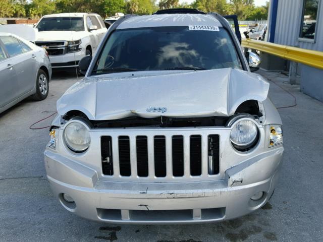 1J4NT4FB0AD553703 - 2010 JEEP COMPASS SP SILVER photo 9
