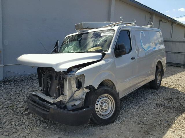 1N6BF0KM4DN107520 - 2013 NISSAN NV 1500 SILVER photo 2