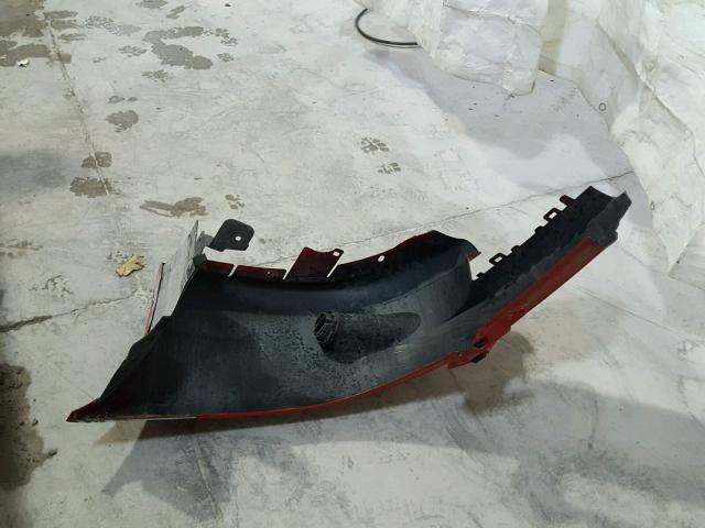 2G1WM15K269306834 - 2006 CHEVROLET MONTE CARL 红色 照片 9