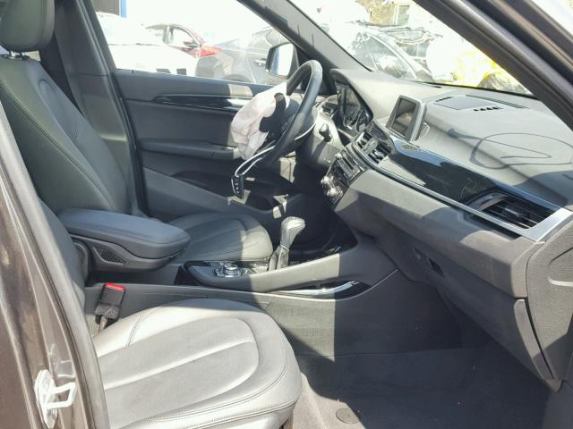 WBXHT3C36G5E48683 - 2016 BMW X1 XDRIVE2 Сұр фото 5