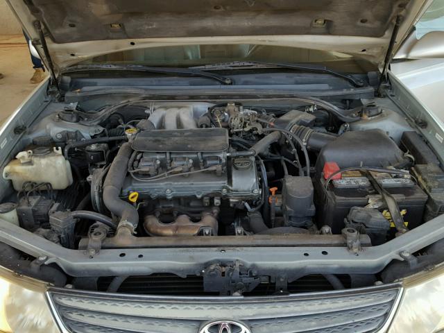 2T1FF28P82C569581 - 2002 TOYOTA CAMRY SOLA SILVER photo 7