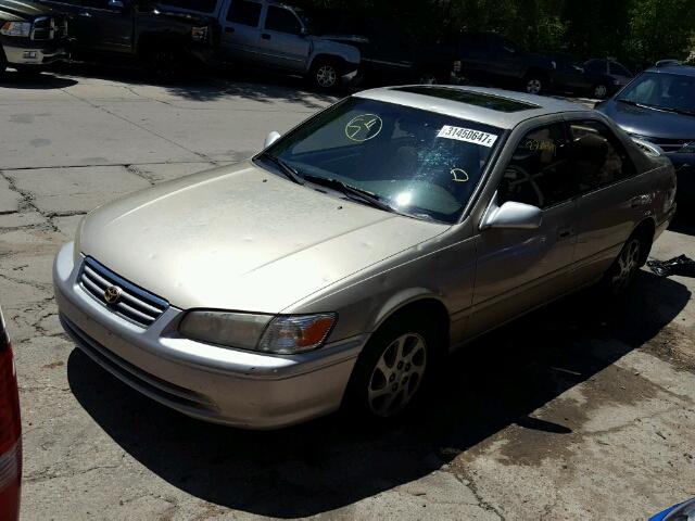 JT2BF28K6Y0245883 - 2000 TOYOTA CAMRY LE SILVER photo 2