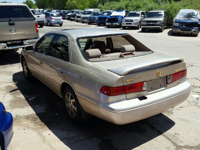 JT2BF28K6Y0245883 - 2000 TOYOTA CAMRY LE SILVER photo 3
