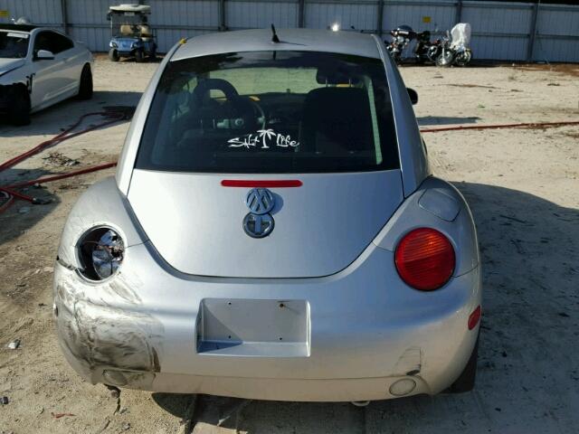 3VWCB21C41M472161 - 2001 VOLKSWAGEN NEW BEETLE ვერცხლისფერი ფოტო 9