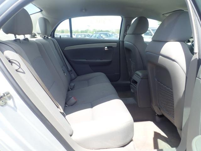 1G1ZB5E17BF202715 - 2011 CHEVROLET MALIBU LS 银色 照片 6