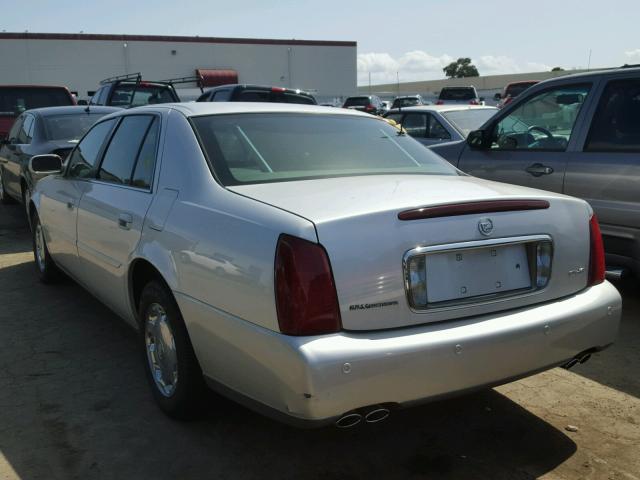 1G6KE57Y82U212047 - 2002 CADILLAC DEVILLE DH GRAY photo 3