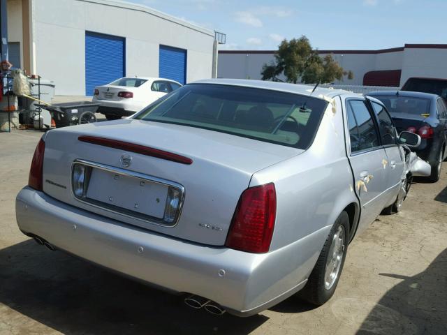 1G6KE57Y82U212047 - 2002 CADILLAC DEVILLE DH GRAY photo 4