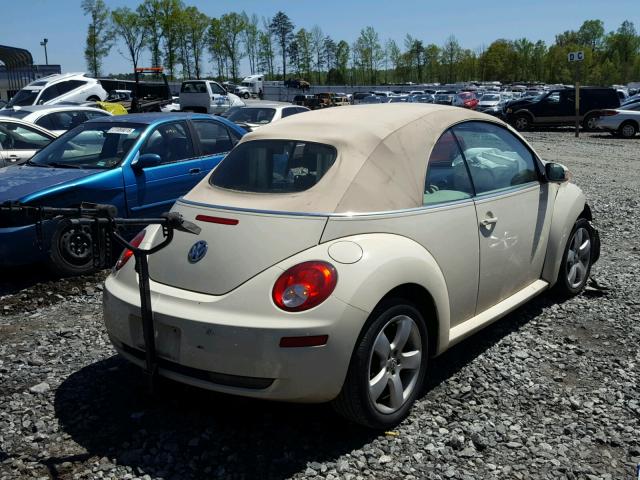 3VWSF31Y07M403266 - 2007 VOLKSWAGEN NEW BEETLE 棕色 照片 4