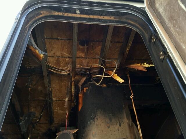 4YDT29420FK602477 - 2015 KEYSTONE TRAILER TWO TONE photo 9