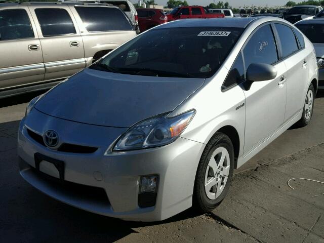 JTDKN3DU9B1369963 - 2011 TOYOTA PRIUS SILVER photo 2