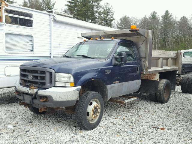 1FDAF57P04EB63934 - 2004 FORD F550 SUPER BLUE photo 2