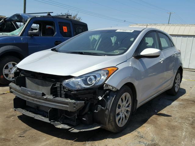 KMHD35LH3GU334397 - 2016 HYUNDAI ELANTRA GT SILVER photo 2