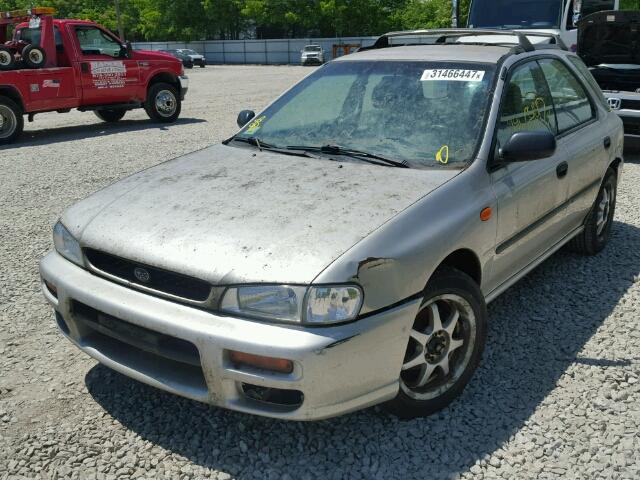 JF1GF4353XH809814 - 1999 SUBARU IMPREZA L SILVER photo 2