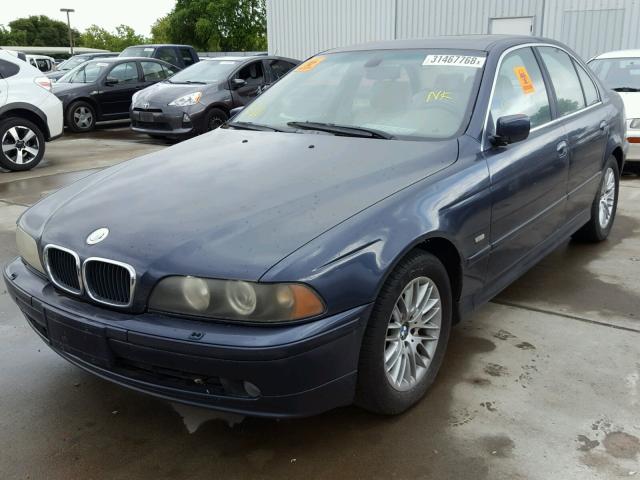 WBADT63442CH95808 - 2002 BMW 530 I AUTO BLUE photo 2