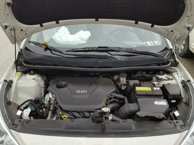 KMHCT4AE1GU986417 - 2016 HYUNDAI ACCENT CREAM photo 7