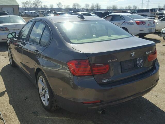 WBA3C3G50ENR25408 - 2014 BMW 320 I GRAY photo 3