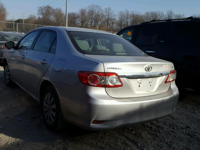 2T1BU4EE5DC116685 - 2013 TOYOTA COROLLA LE 银色 照片 3