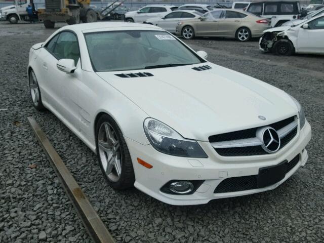 WDBSK71F09F154506 - 2009 MERCEDES-BENZ SL 550 WHITE photo 1