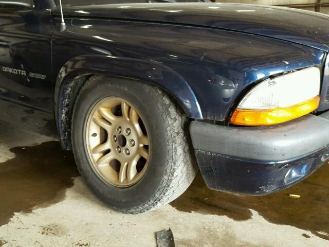 1B7HL38X52S716431 - 2002 DODGE DAKOTA QUA BLUE photo 9