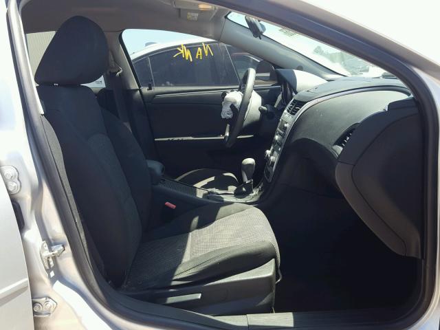 1G1ZC5EU0CF327774 - 2012 CHEVROLET MALIBU 1LT 银色 照片 5