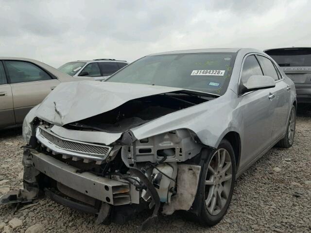 1G1ZE5EU3BF371793 - 2011 CHEVROLET MALIBU LTZ 银色 照片 2