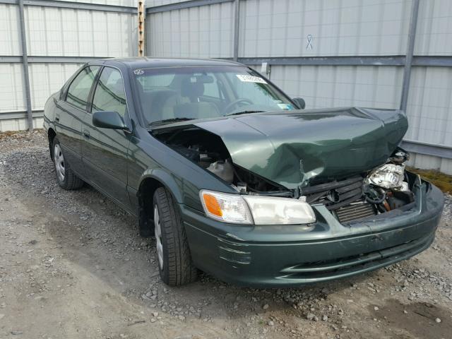 4T1BG22K51U024864 - 2001 TOYOTA CAMRY CE GREEN photo 1