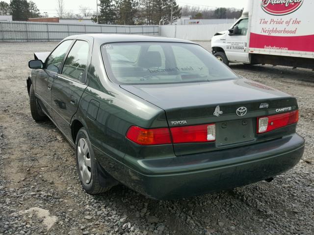 4T1BG22K51U024864 - 2001 TOYOTA CAMRY CE GREEN photo 3