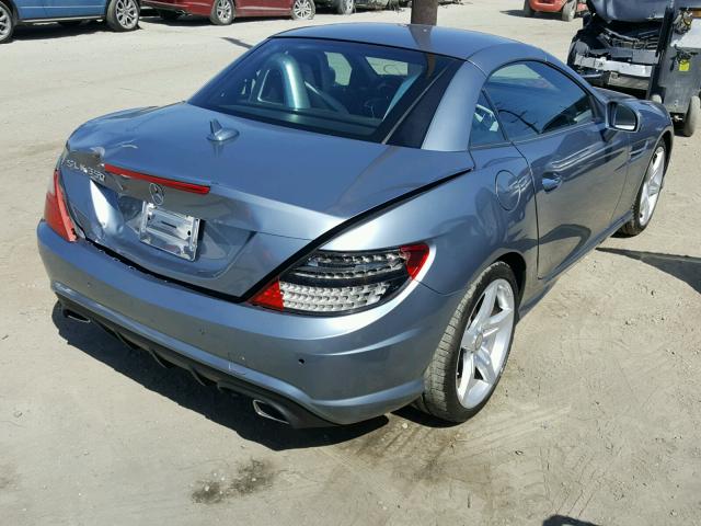 WDDPK5HA6CF040383 - 2012 MERCEDES-BENZ SLK 350 BLUE photo 4