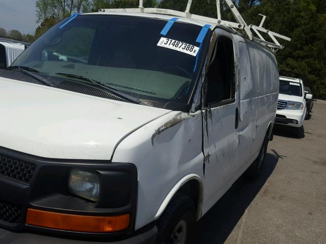 1GCGG25C091164350 - 2009 CHEVROLET EXPRESS G2 WHITE photo 9