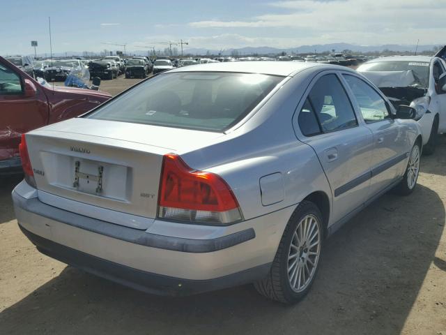 YV1RS59VX42402089 - 2004 VOLVO S60 2.5T SILVER photo 4
