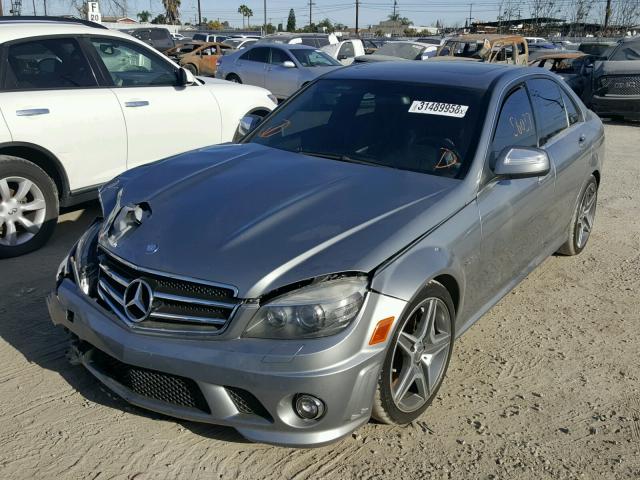 WDDGF77X08F163531 - 2008 MERCEDES-BENZ C 63 AMG SILVER photo 2