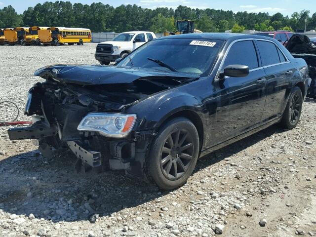 2C3CCAET3CH242508 - 2012 CHRYSLER 300C BLACK photo 2