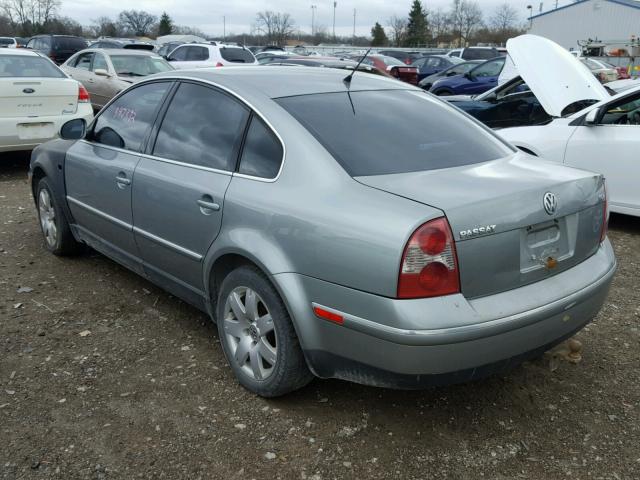 WVWAE63B75P023277 - 2005 VOLKSWAGEN PASSAT GLS SILVER photo 3