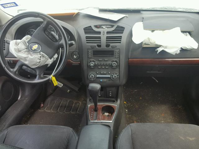 1G1ZU63886F151229 - 2006 CHEVROLET MALIBU MAX SILVER photo 9