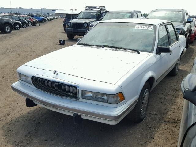 1G4AG55MXT6481462 - 1996 BUICK CENTURY SP WHITE photo 2