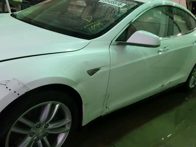 5YJSA1H17EFP41098 - 2014 TESLA MODEL S Սպիտակ լուսանկար 10