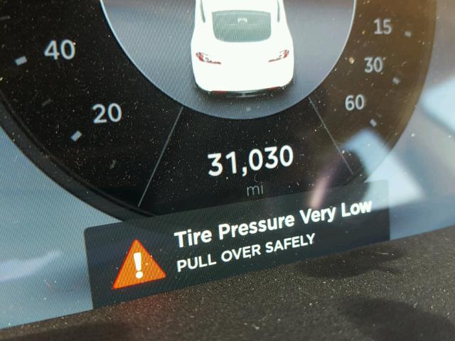 5YJSA1H17EFP41098 - 2014 TESLA MODEL S Սպիտակ լուսանկար 8