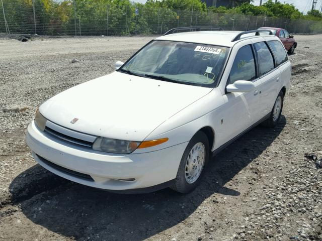 1G8JW82R61Y532301 - 2001 SATURN LW300 WHITE photo 2