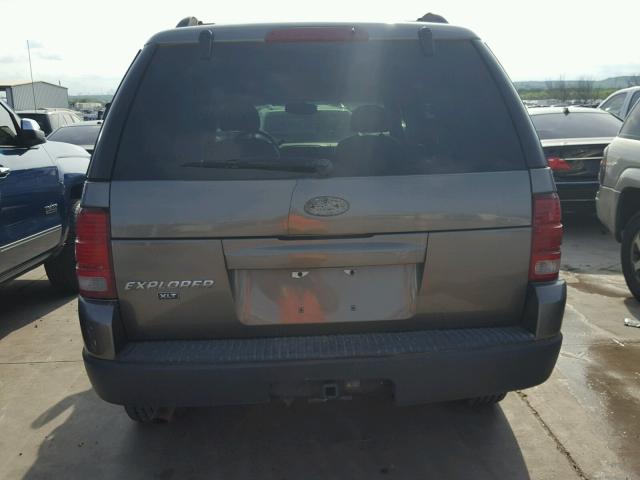 1FMZU63K32ZC94841 - 2002 FORD EXPLORER X GRAY photo 9