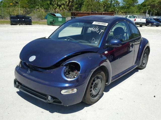3VWCP21C92M439045 - 2002 VOLKSWAGEN NEW BEETLE 蓝色 照片 2