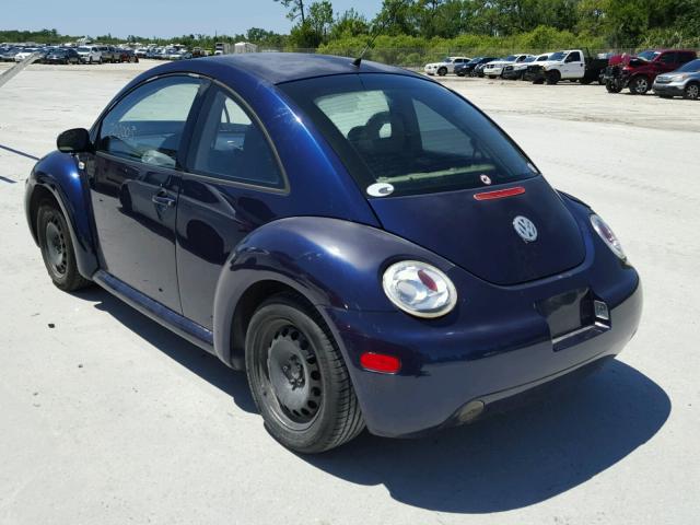 3VWCP21C92M439045 - 2002 VOLKSWAGEN NEW BEETLE 蓝色 照片 3