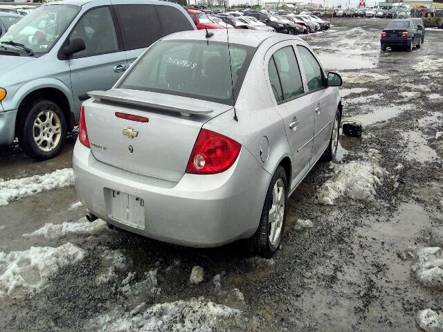 1G1AF5F56A7114704 - 2010 CHEVROLET COBALT 2LT SILVER photo 4